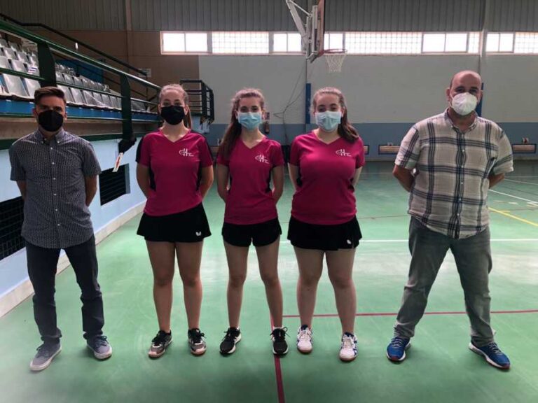 El Tenis de Mesa Huércal de Almería asciende a la División de Honor femenina