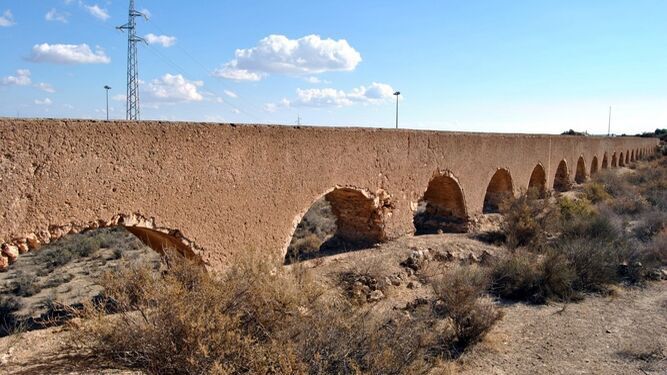 Comunicado del Ayuntamiento de Huércal de Almería ante la polémica por la demolición del acueducto de Las Cumbres