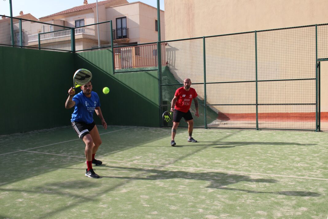 Torneo de pádel en Huércal de Almería