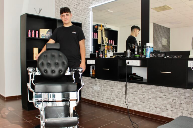 ‘Sebas Barber Shop’, el nuevo negocio de Los Pinos para la belleza masculina